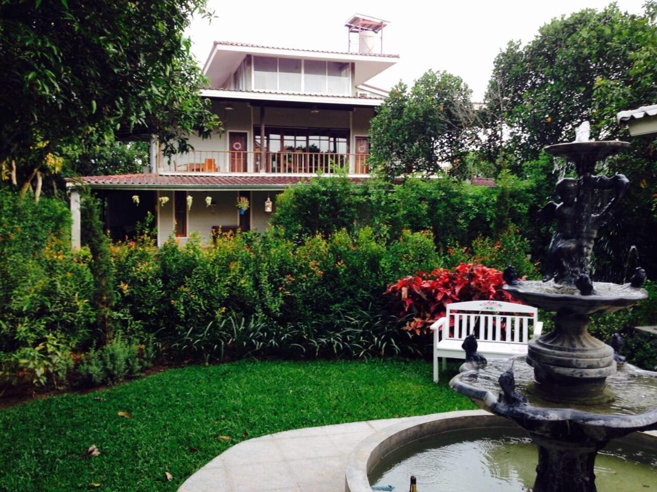 Hotel Jardin De Mangue Pak Chong Habitación foto